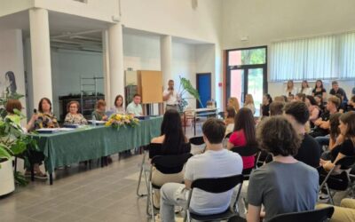SVEČANA DODJELA SVJEDODŽBI MATURANTIMA SŠ TINA UJEVIĆA